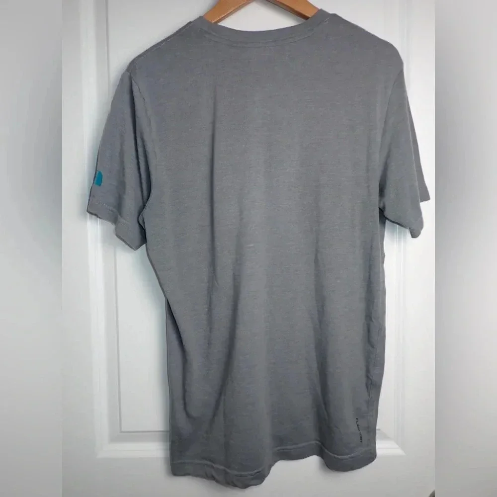 The North Face Men’s basic pocket tee FlashDry